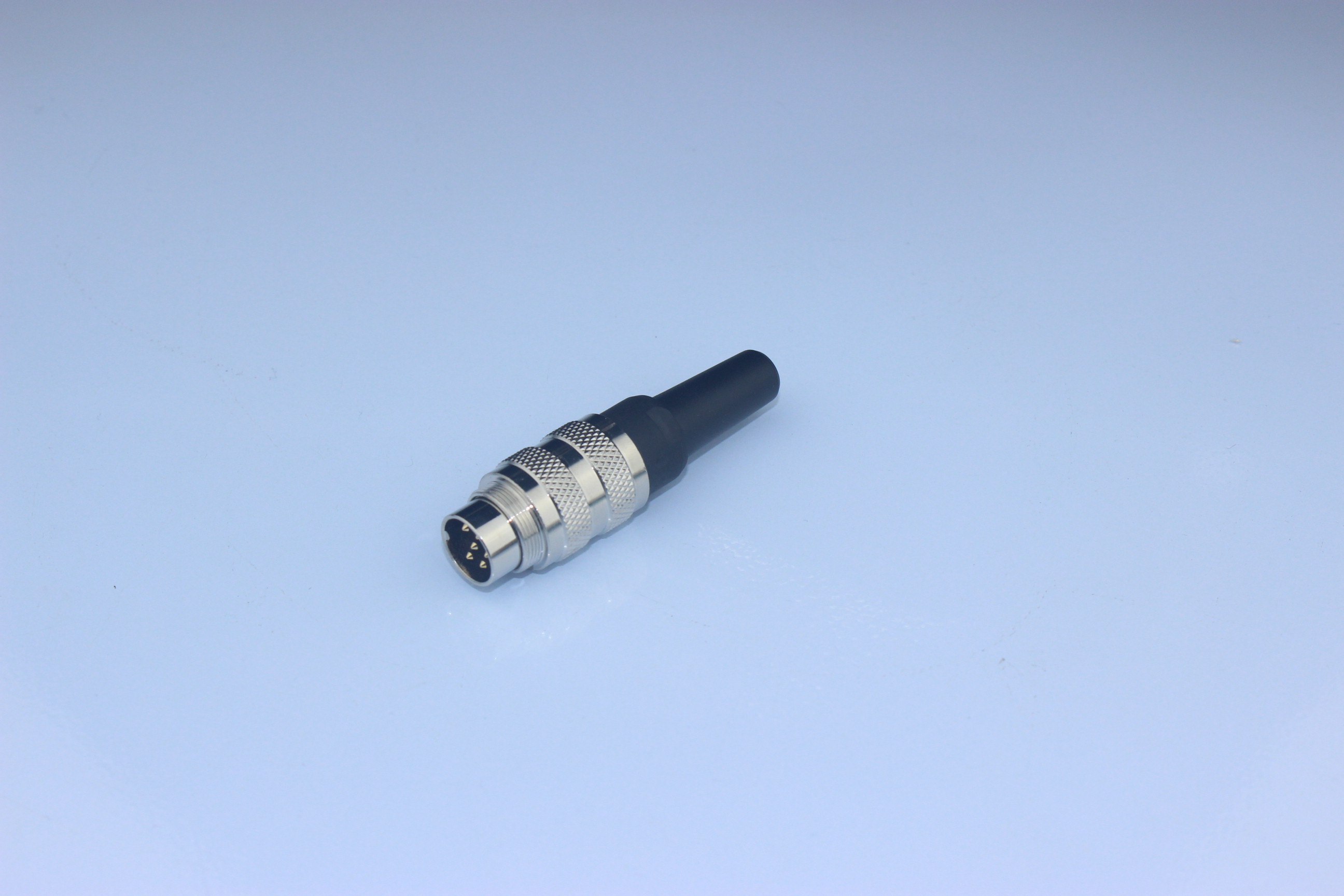 M16連接器 2-24芯
